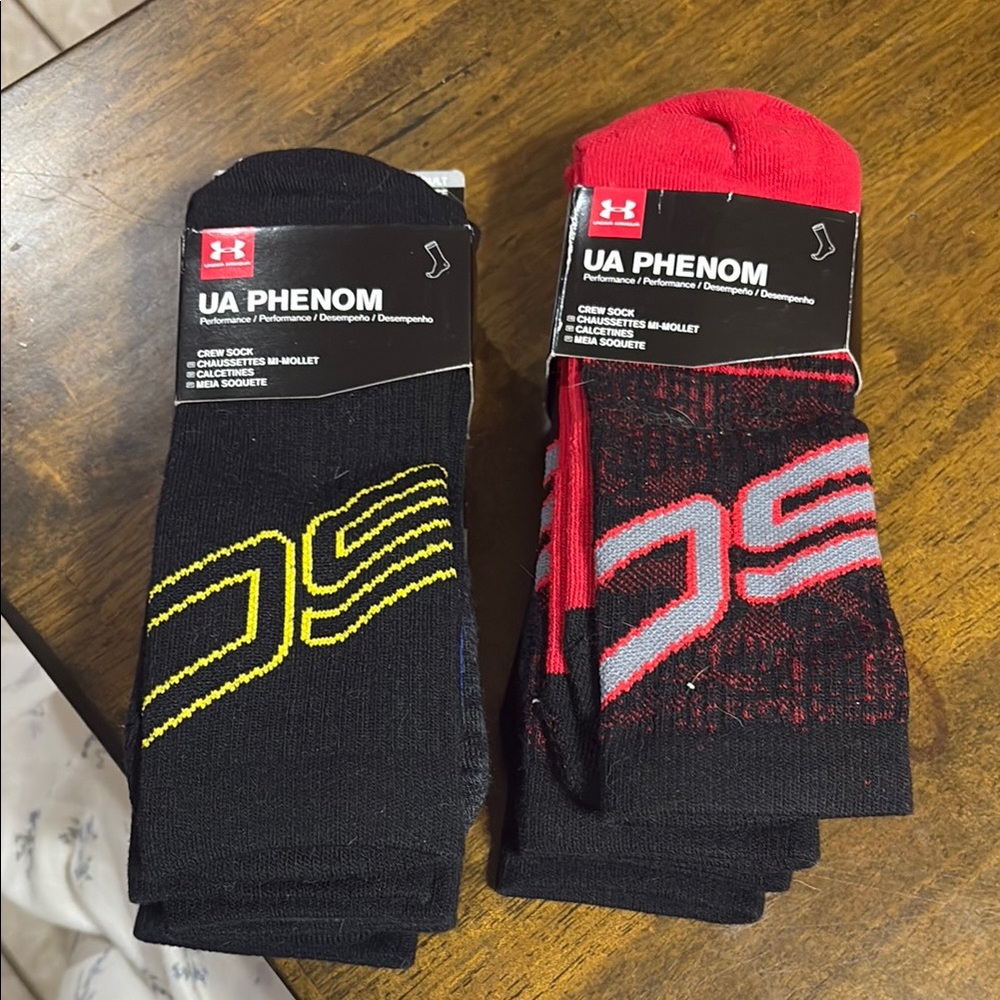 Under Armour Black and Red Athletic Socks Performance Crew